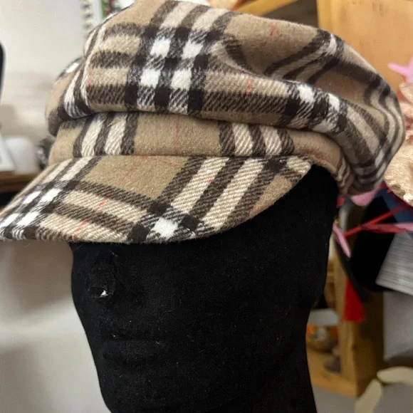 Plaid Brown Cap NWT - Picture 1 of 4